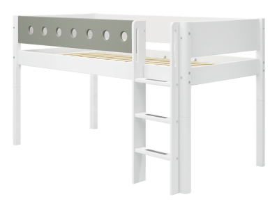 Flexa White halbhohes Bett mit Senkrechtleiter 