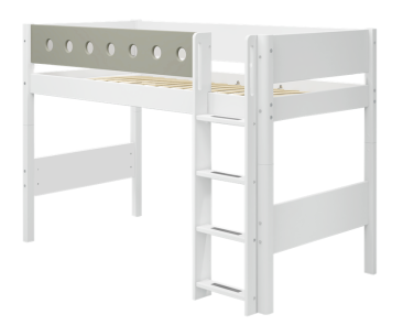 Flexa White mittelhohes Bett mit Senkrechtleiter 